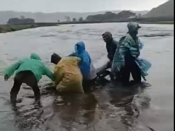 Fenomena Langka! Lautan Pasir Bromo Viral Terlihat Banjir, Apa Kata TNBTS?