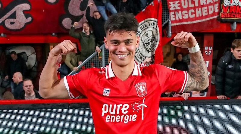 Spekulasi Media Belanda: Alasan Mees Hilgers Absen di Lini Pertahanan Timnas Indonesia